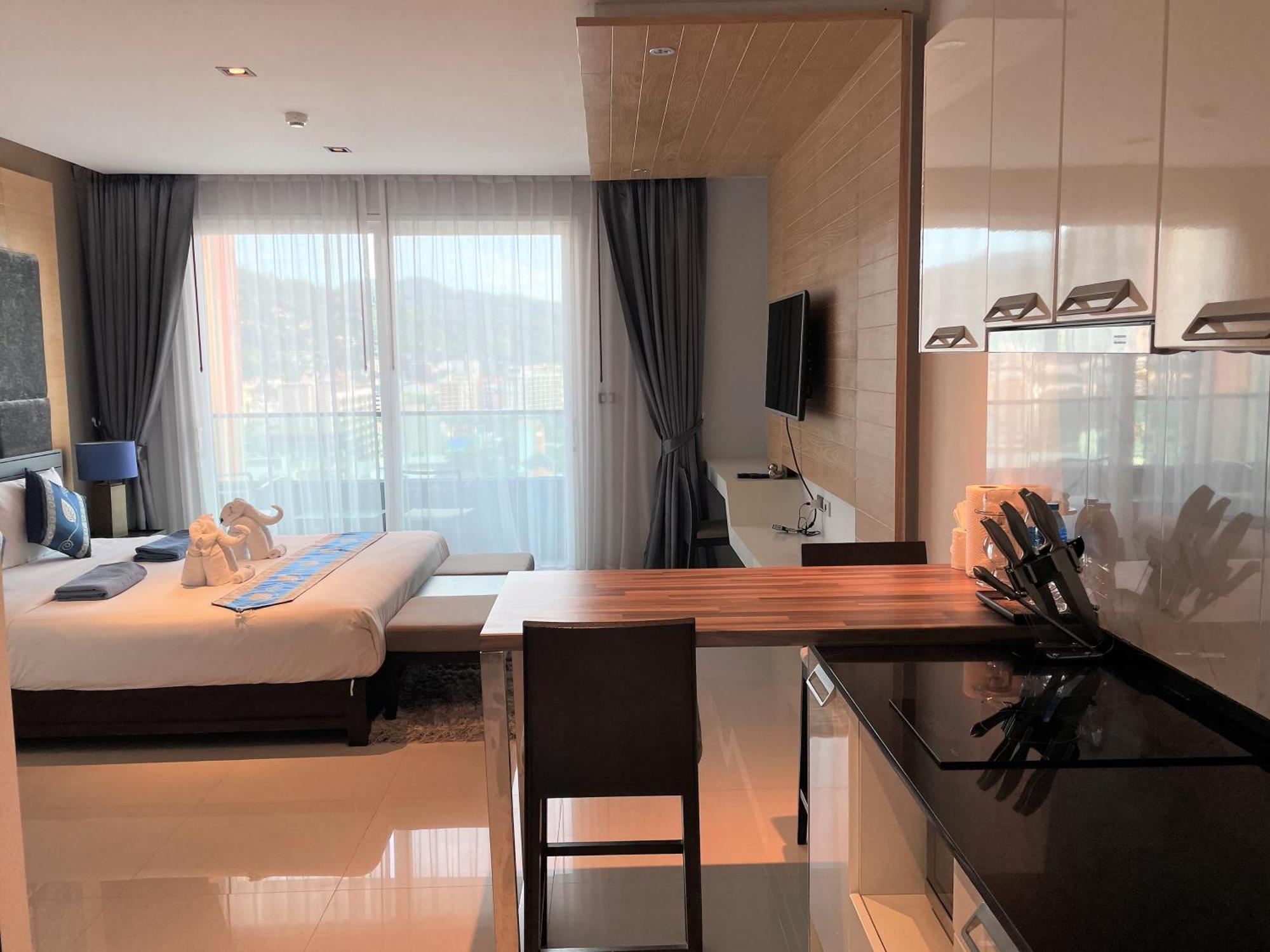 Emerald Terrace Apartments By Lofty Patong Bagian luar foto